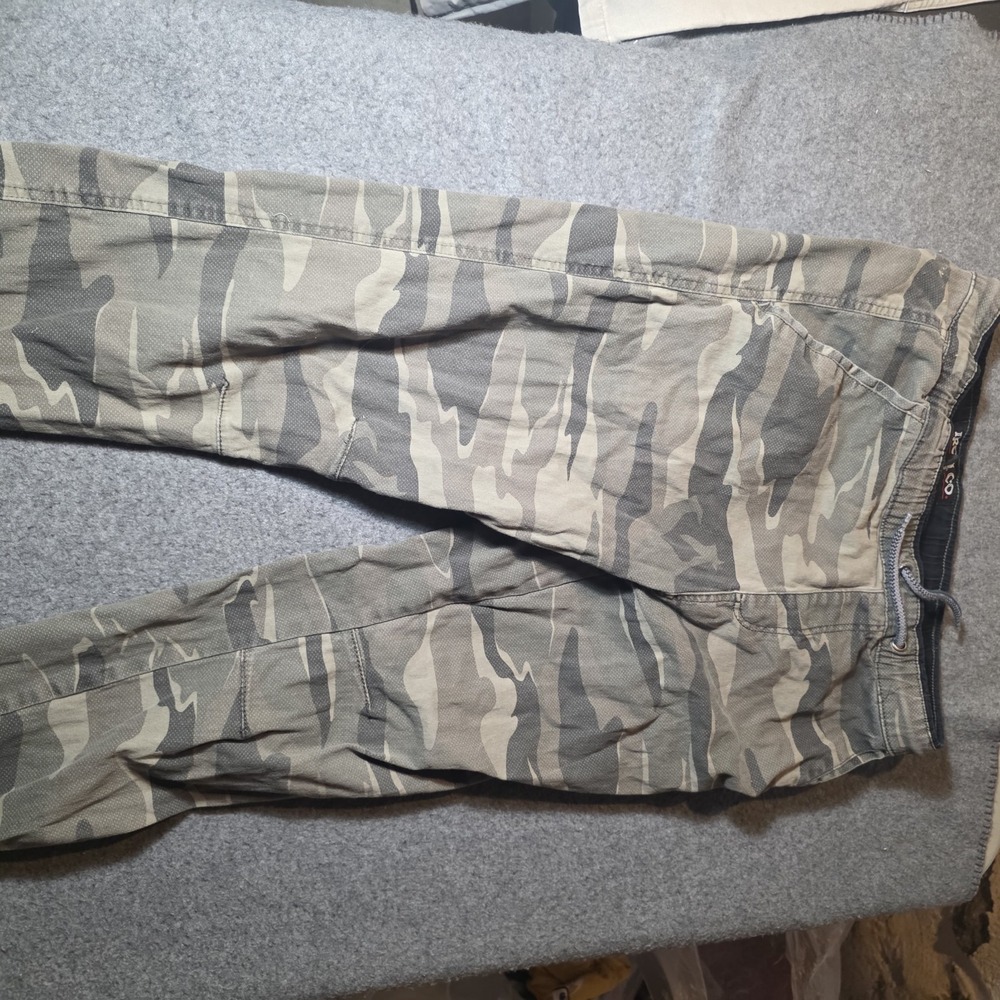 Iron Co Camo Joggers Size Medium 32-34 C1